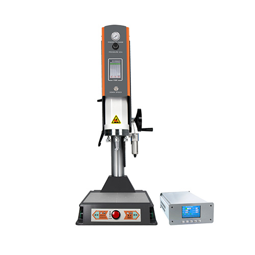 Ultrasonic welding machine